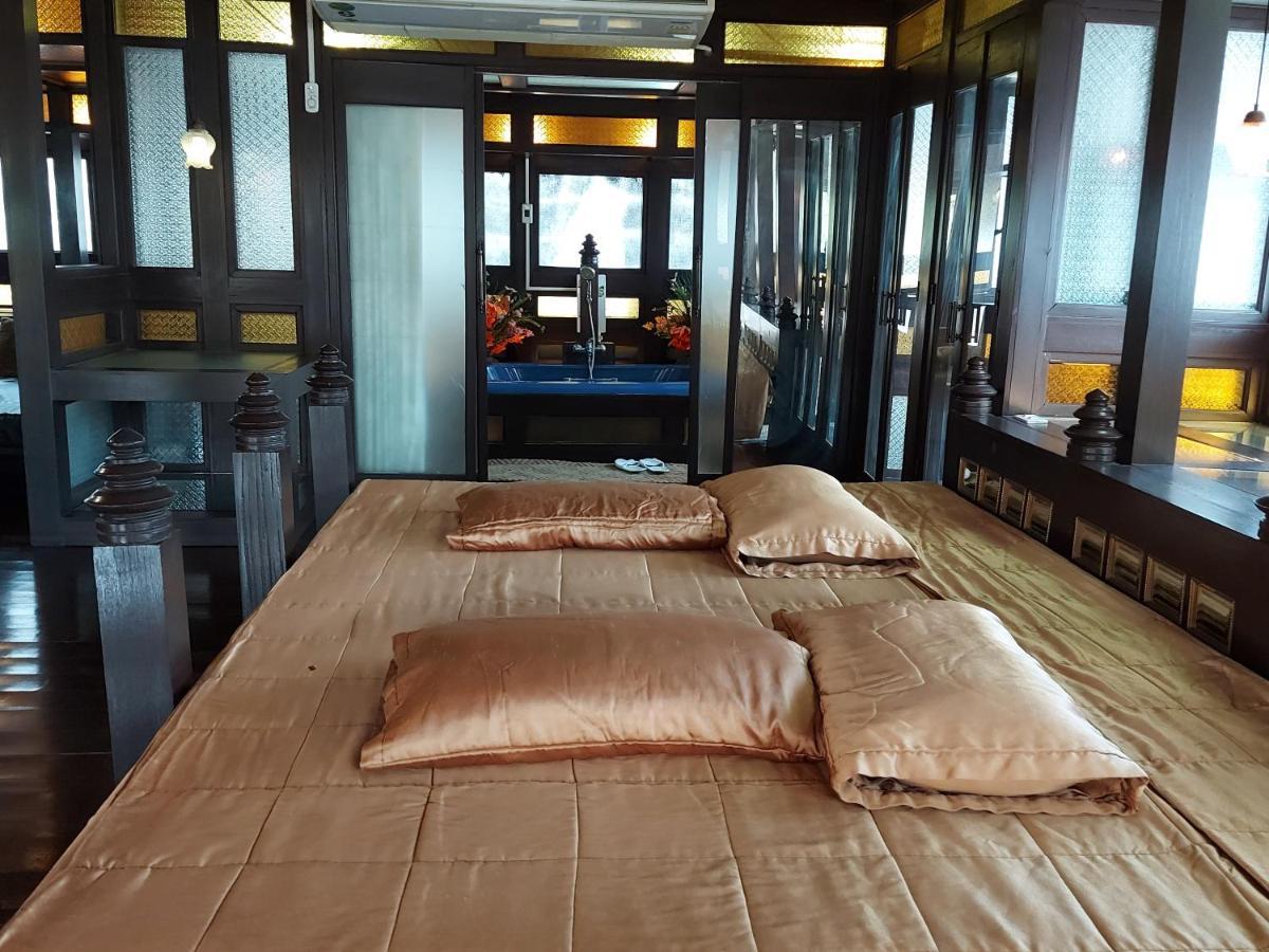 春武里 Ruan Talay Bangsaray酒店 外观 照片