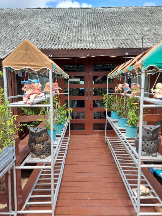 春武里 Ruan Talay Bangsaray酒店 外观 照片